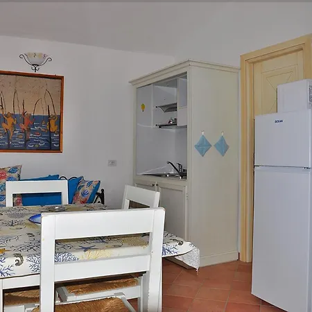 Apartament Il Borgo Del Mirice Vignola Mare